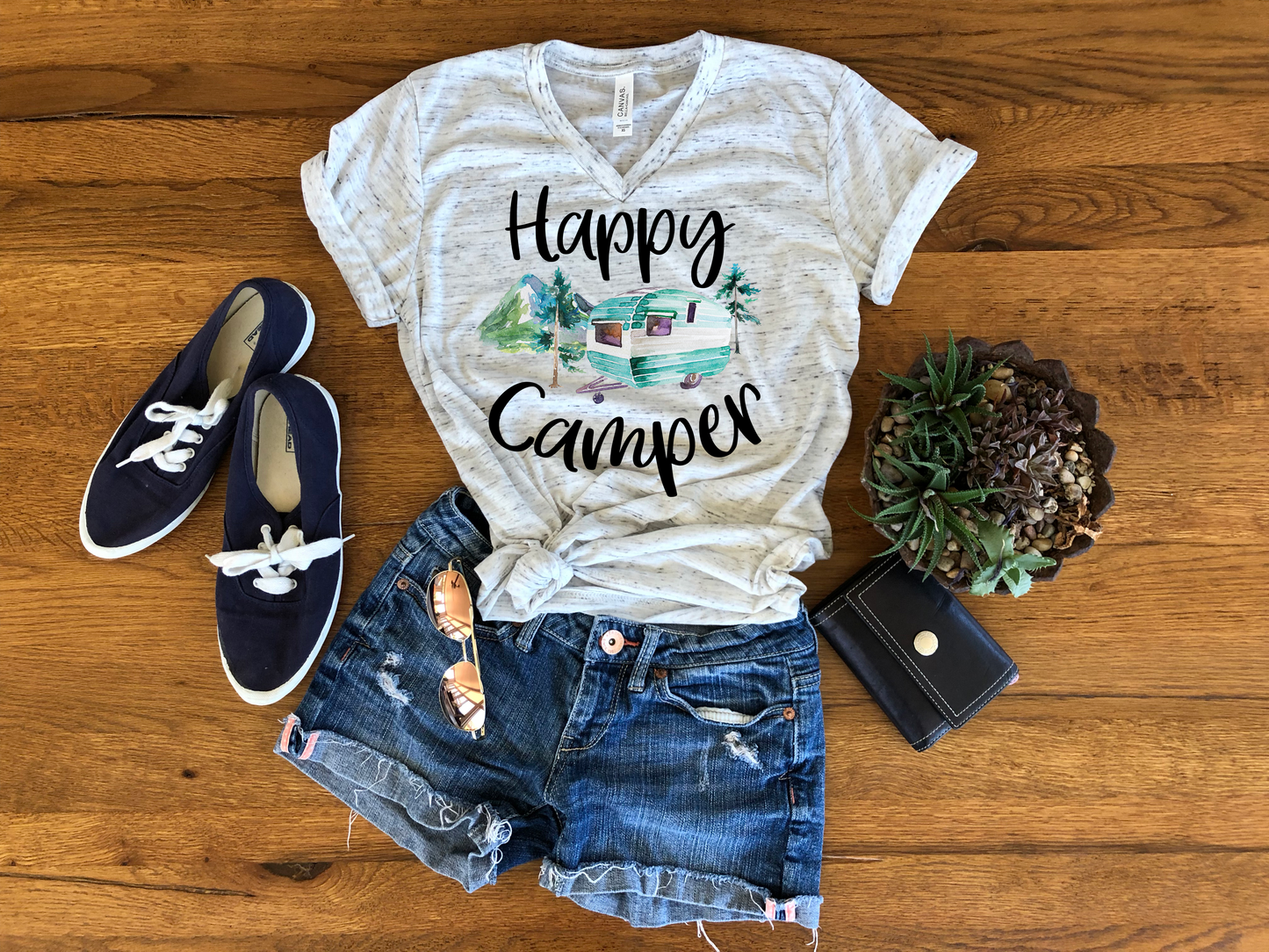 HAPPY CAMPER GRAPHIC TEE