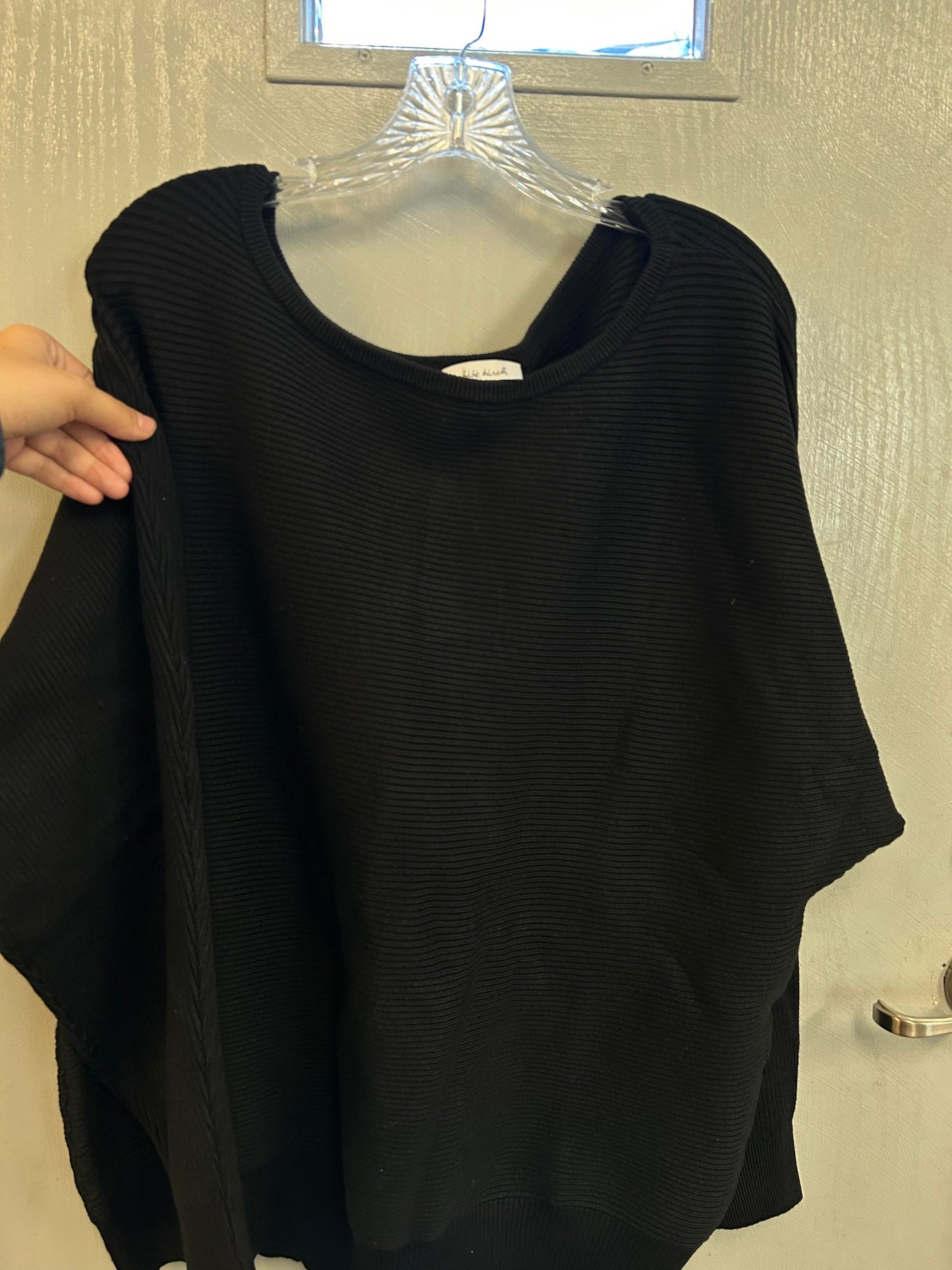 Black sweater wide neck