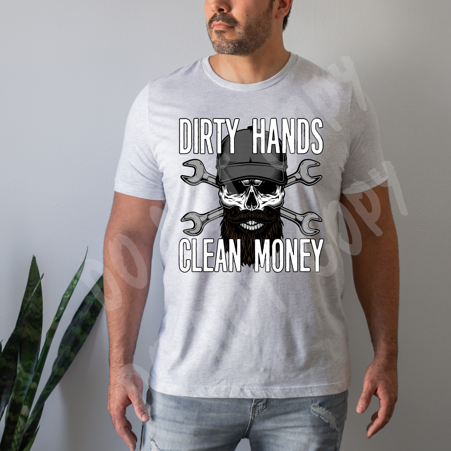 DIRTY HANDS TEE