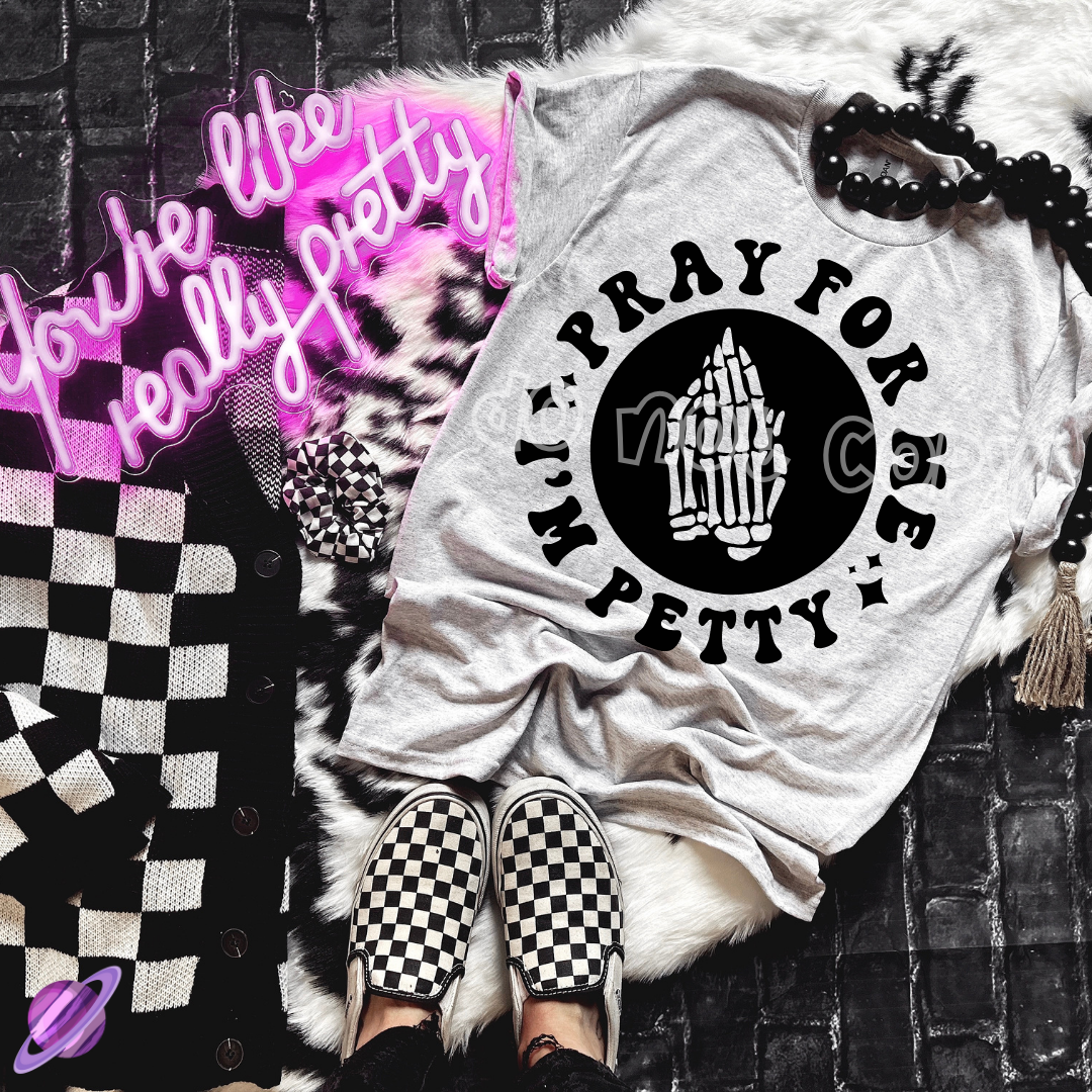 PETTY TEE