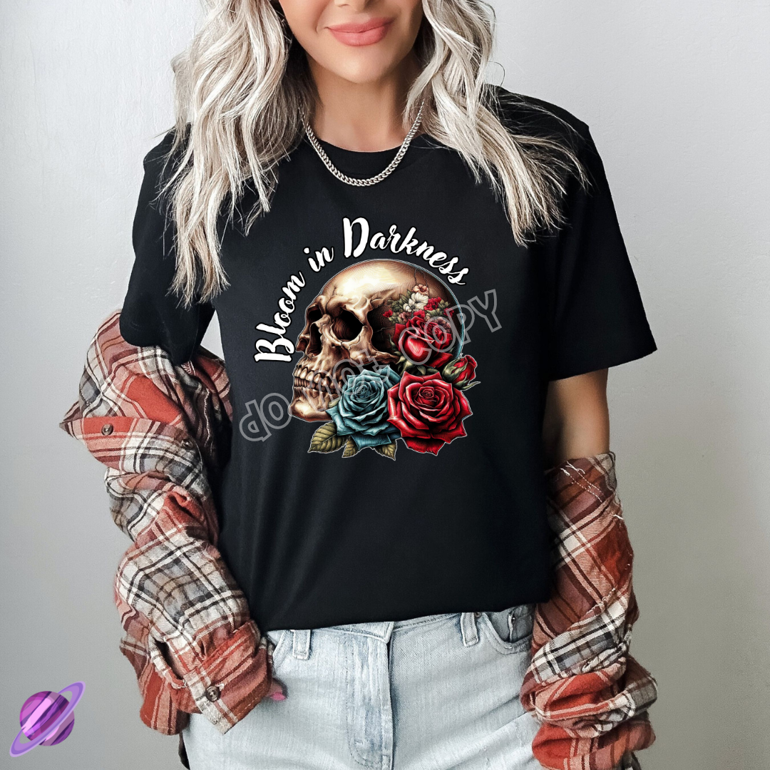 BLOOM IN DARKNESS TEE