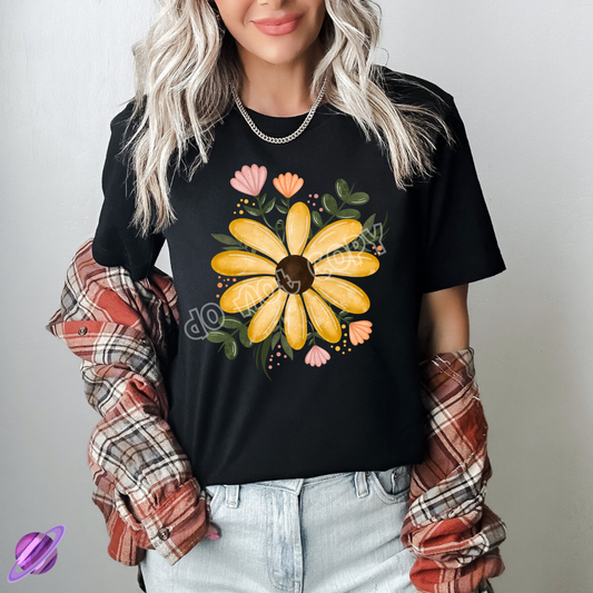 HAND DRAWN FLORAL TEE