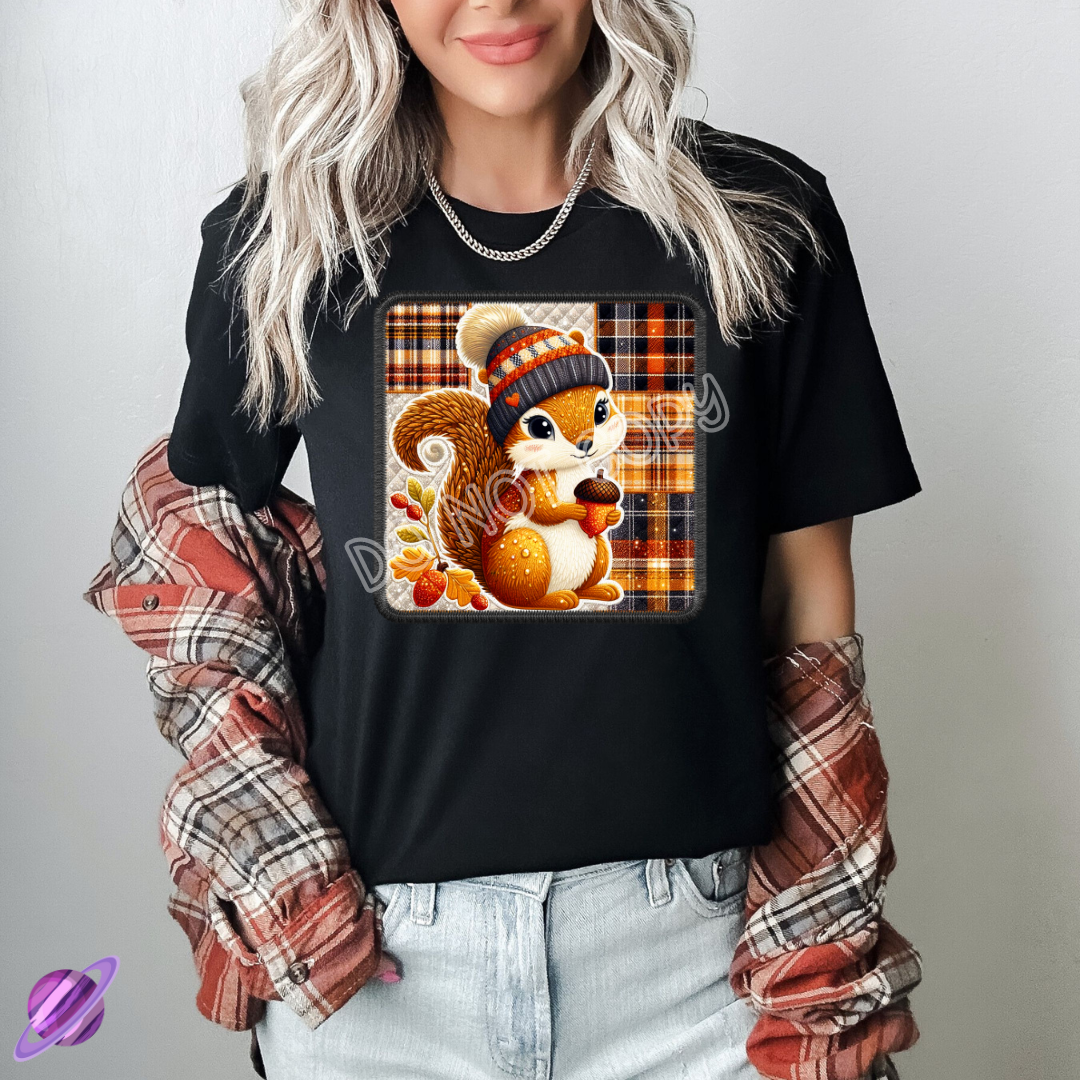 EMBROID FALL SQUIRREL TEE