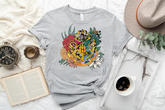 OUTFIT RUN 3-HOUSE CREST TEE