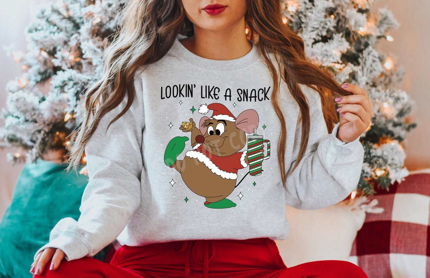 SNACK MOUSE CREWNECK SWEATSHIRT/TEE