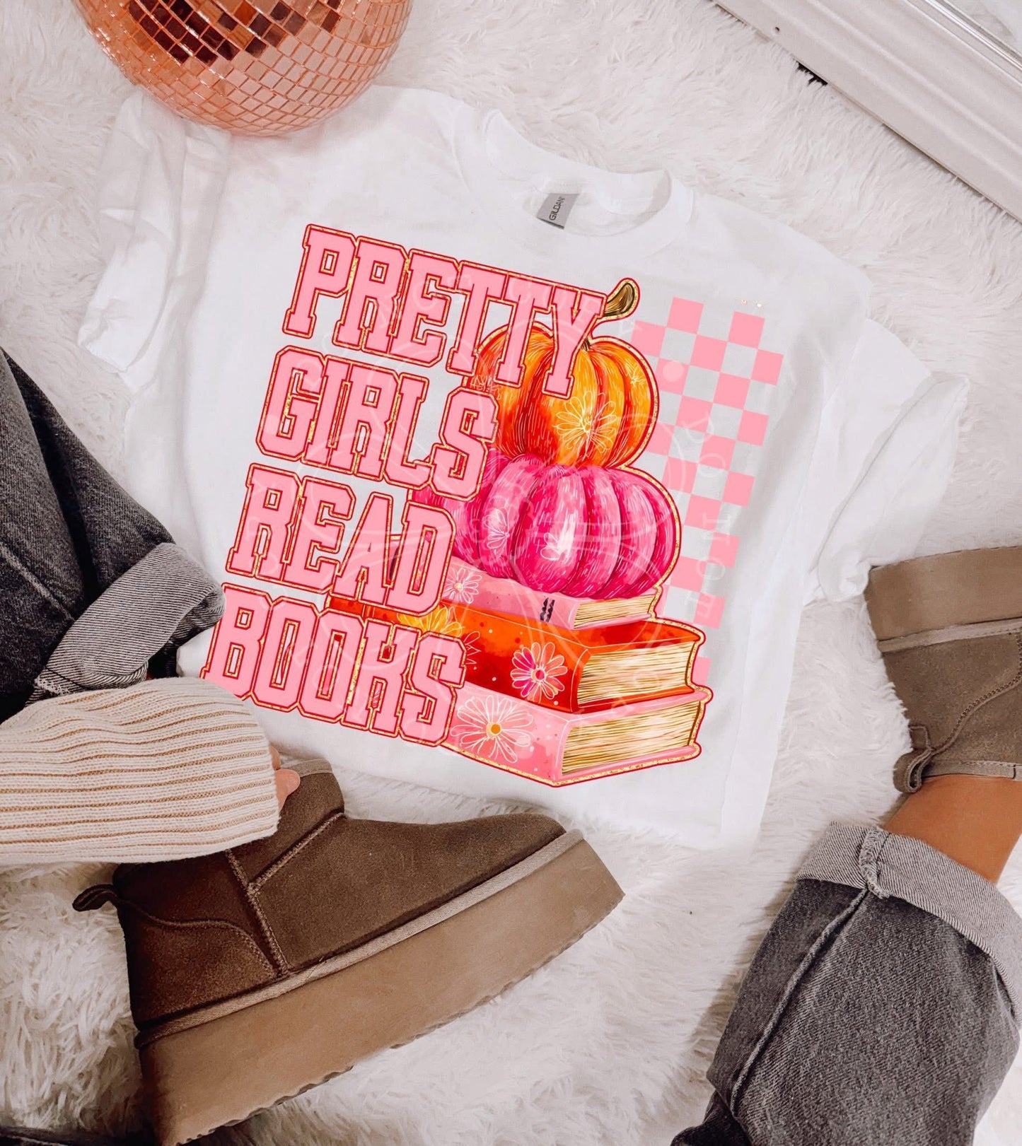 PRETTY GIRL READ BOOKS TEE