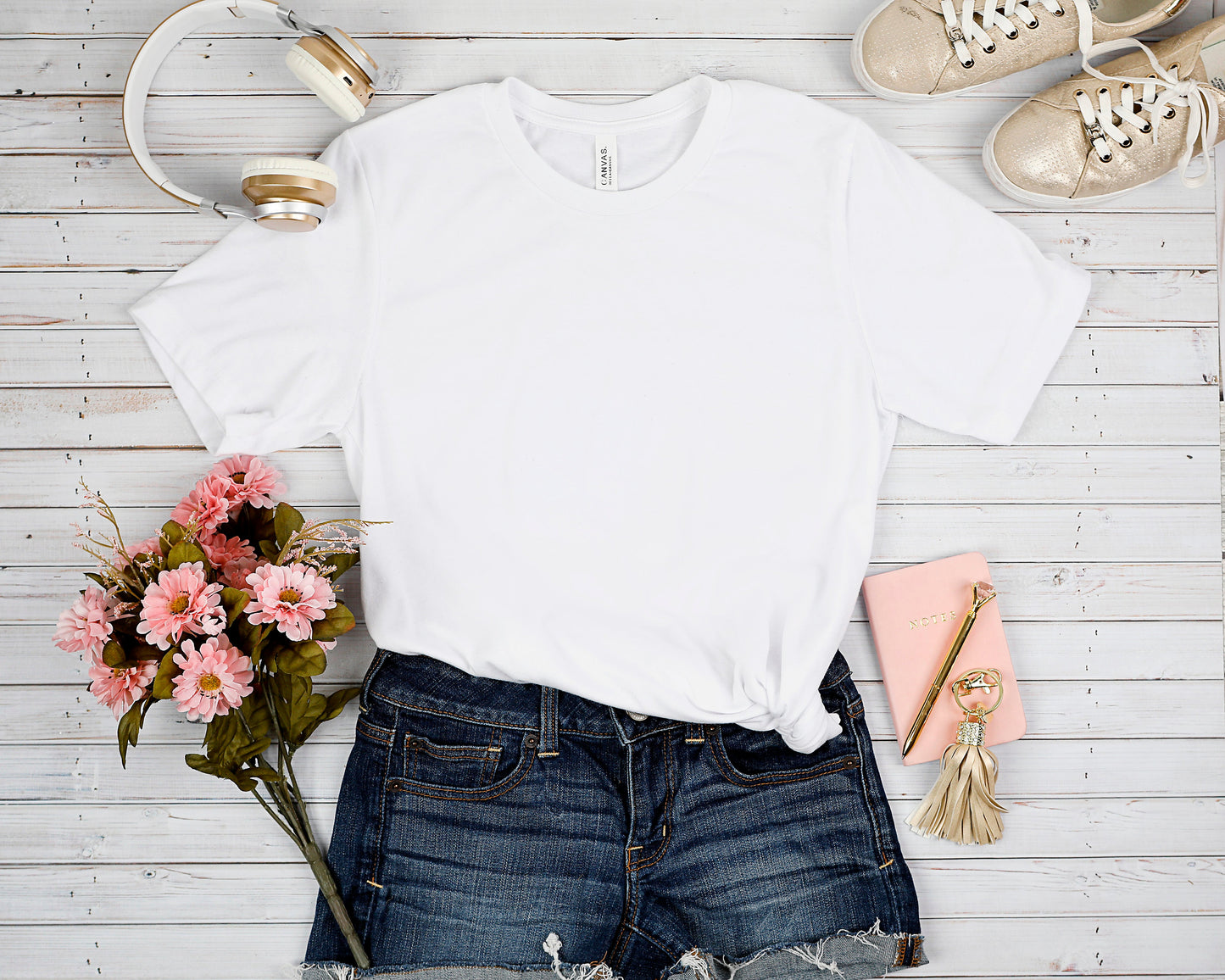 KINDA DON'T CARE GRAPHIC TEE