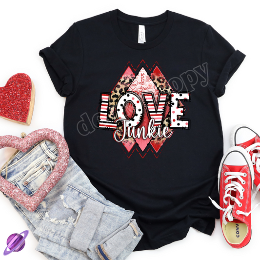 LOVE JUNKIE TEE