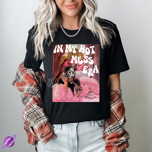 HOT MESS ERA TEE