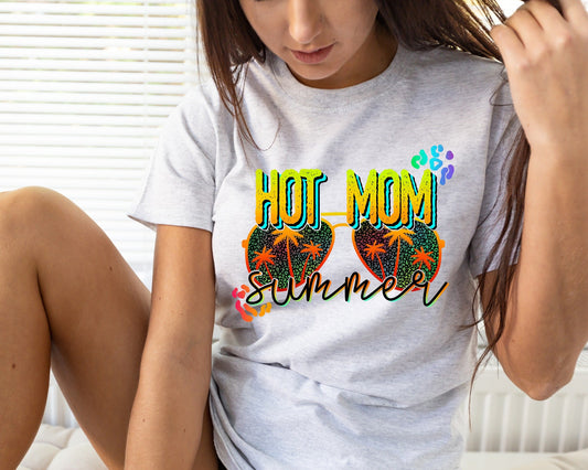 HOT MOM Tee