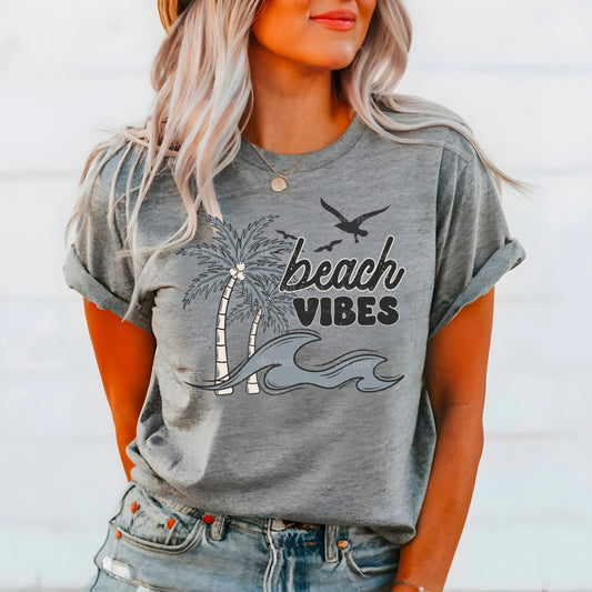 BEACH VIBES TEE