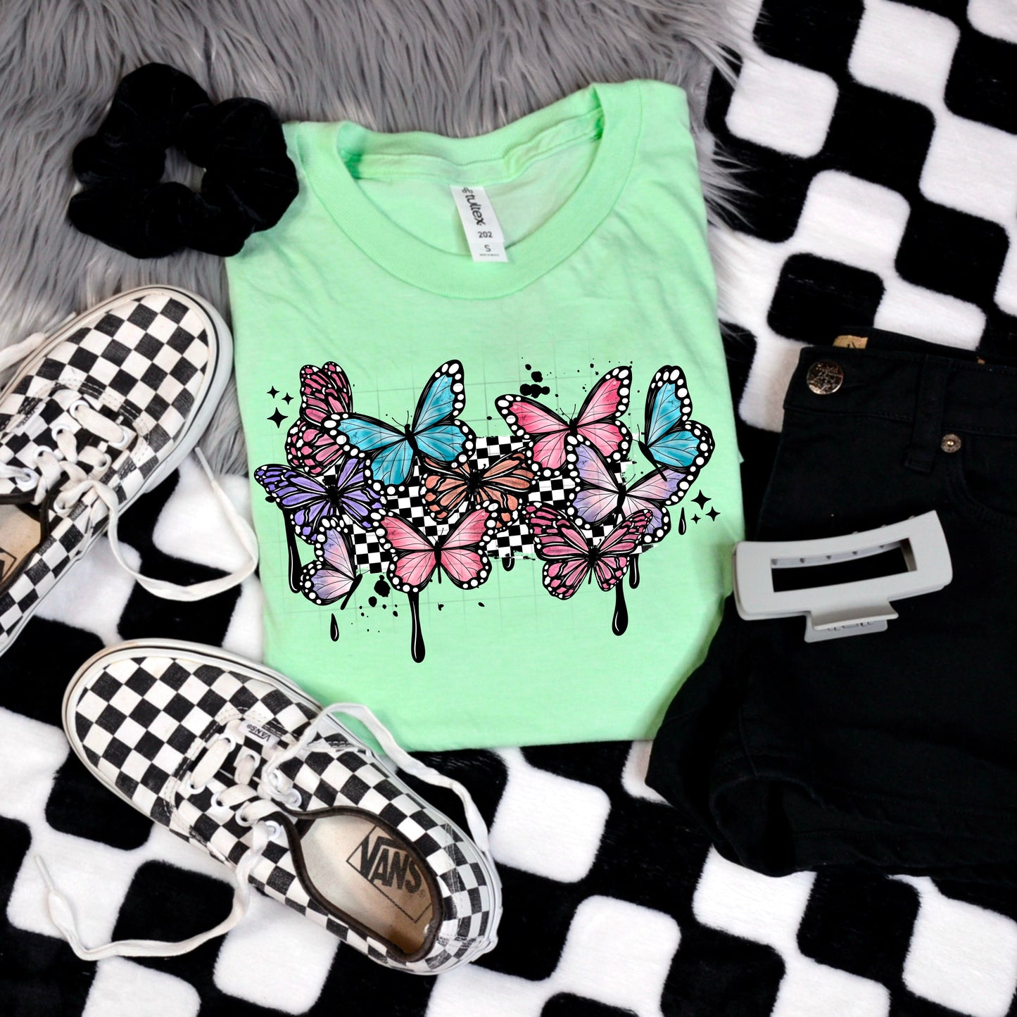 BUTTERFLY DRIP TEE