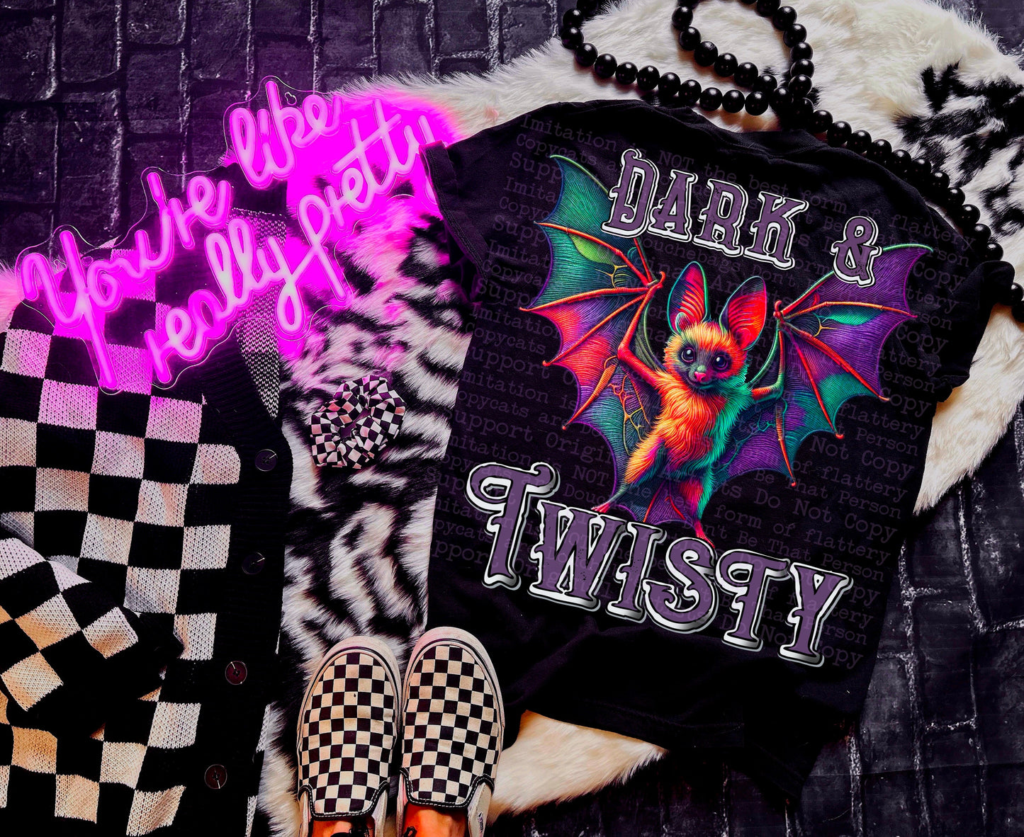 DARK AND TWISTY TEE