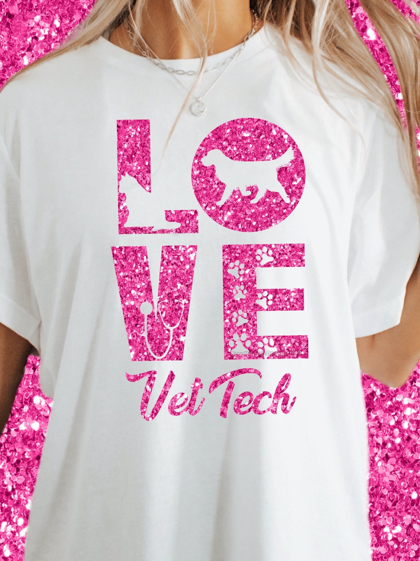 LOVE VET TECH TEE