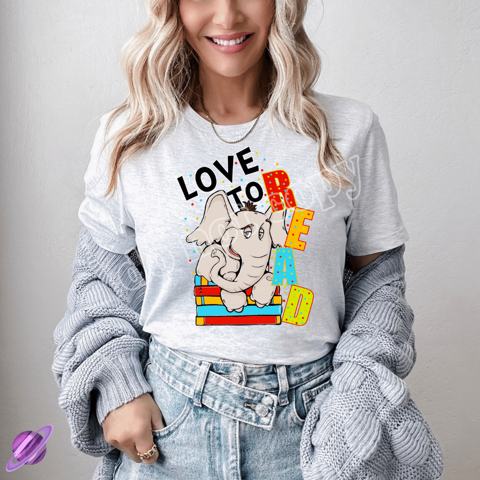 LOVE TO READ TEE