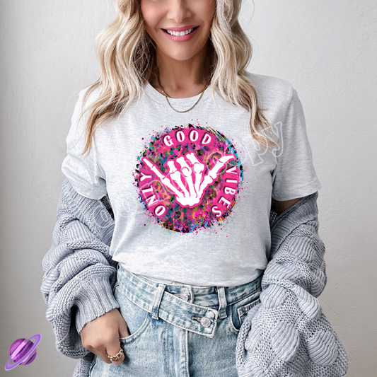 GOOD VIBES ONLY PINK TEE