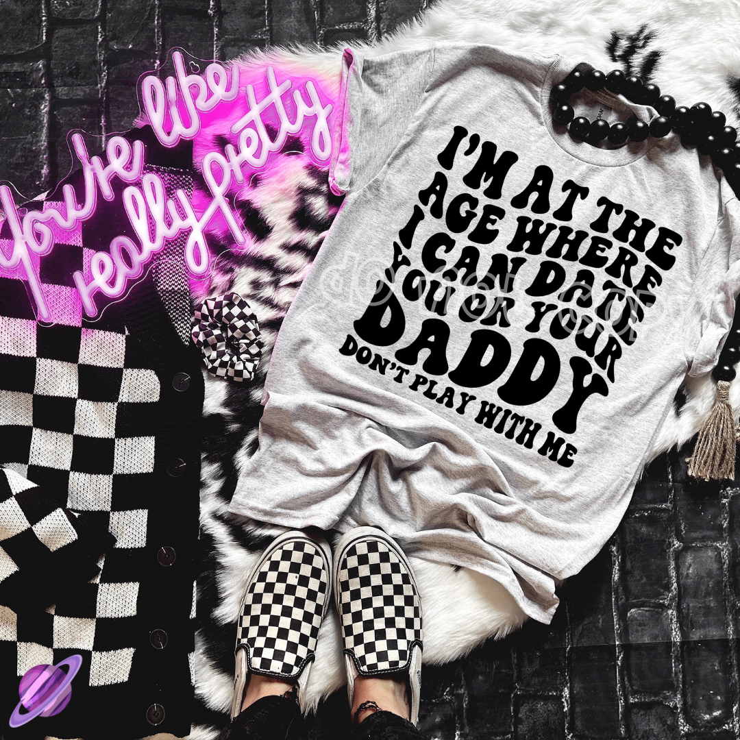 DATE DADDY TEE