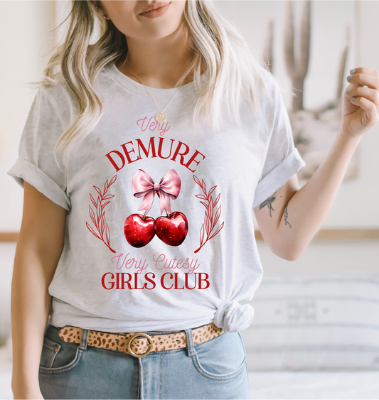 DEMURE 3 TEE