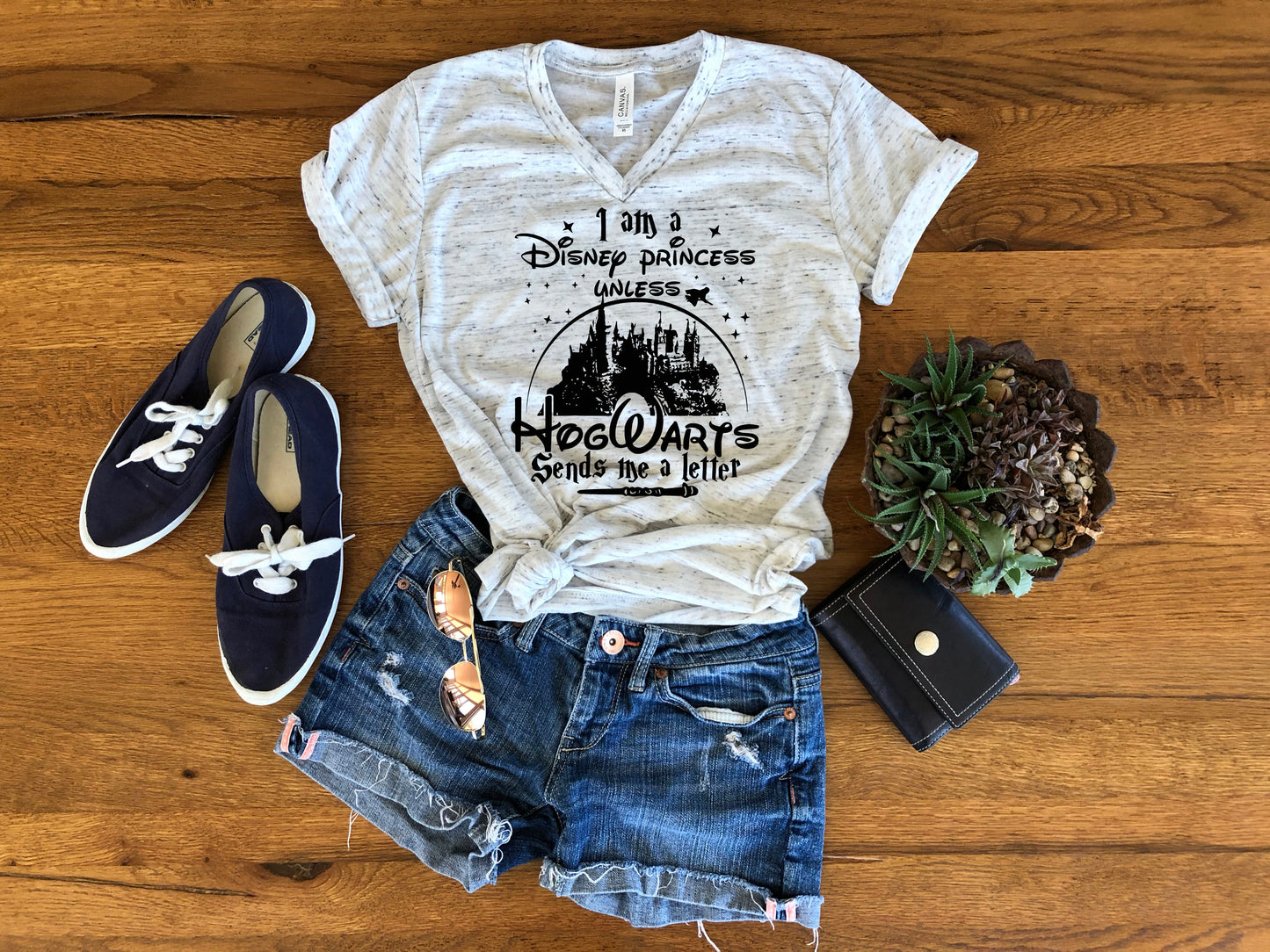 PRINCESS HOG GRAPHIC TEE