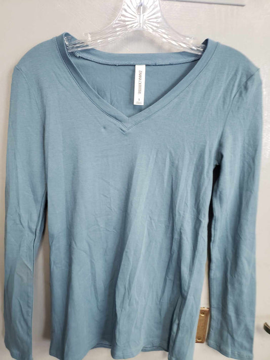 Dull blue True to size shirt