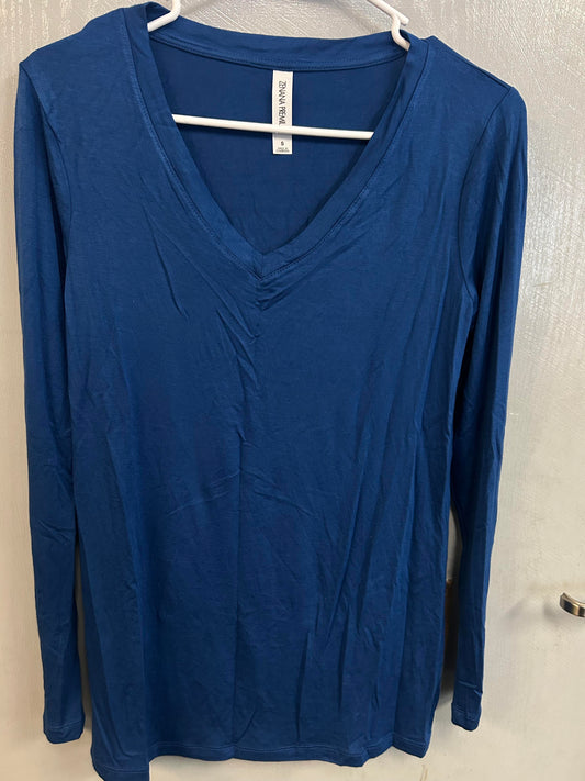 electric blue shirt