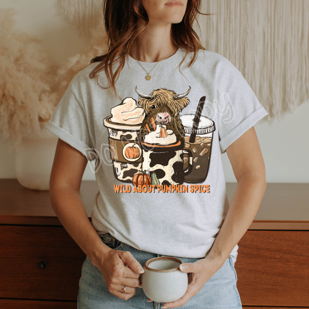 PUMPKIN SPICE HIGHLAND COW TEE
