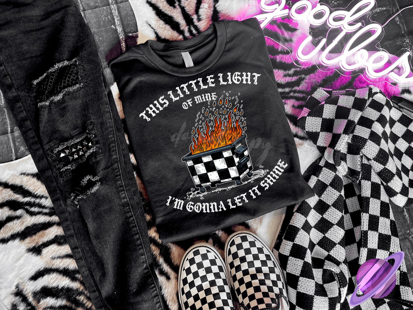 LET IT SHINE TEE