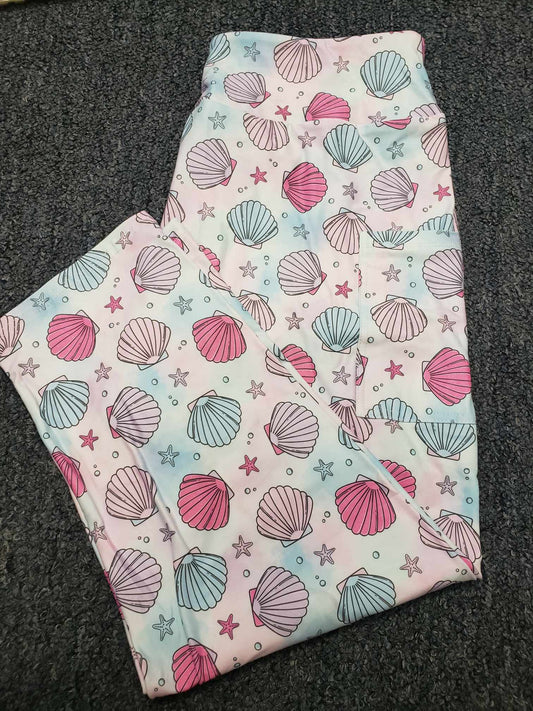 pastel sea shells legging