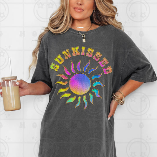 SUNKISSED TEE