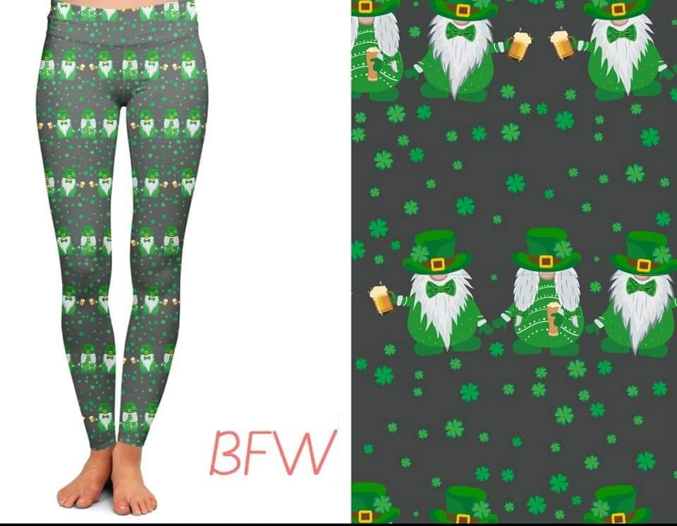 Green Gnomes leggings with pockets