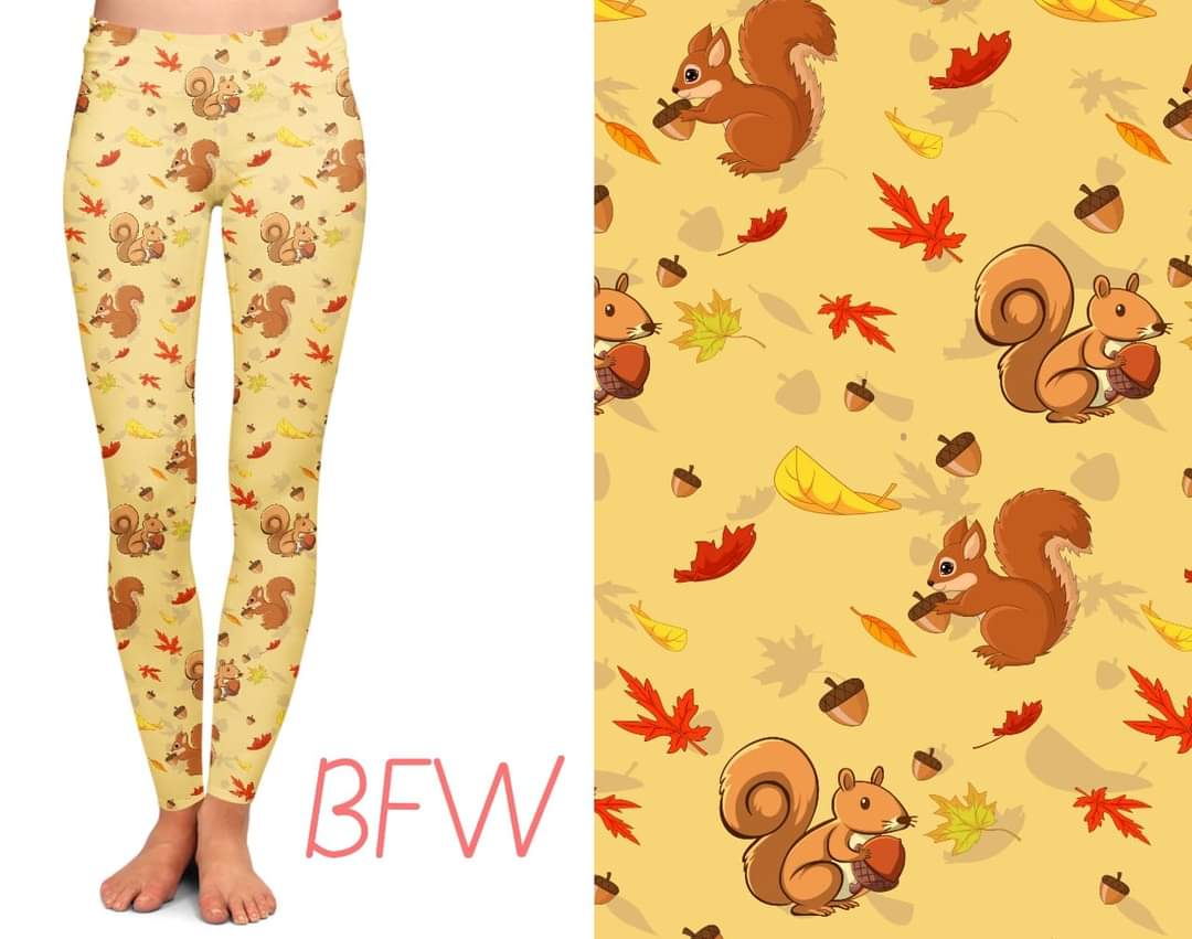 Squirrelin' Around Leggings with pockets